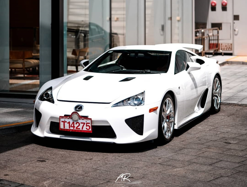 Lexus LFA của triệu phú Hồng Kông Lexus LFA của triệu phú Hồng Kông