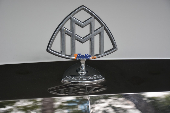 Logo Maybach 57S