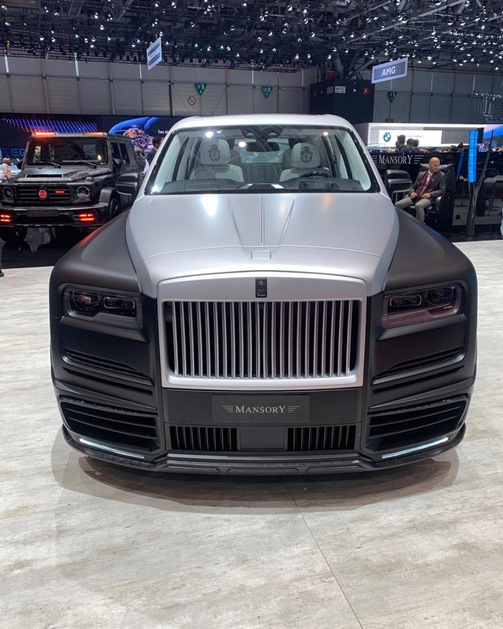 Cận cảnh thiết kế đầu xe của Rolls-Royce Cullinan Billionaire