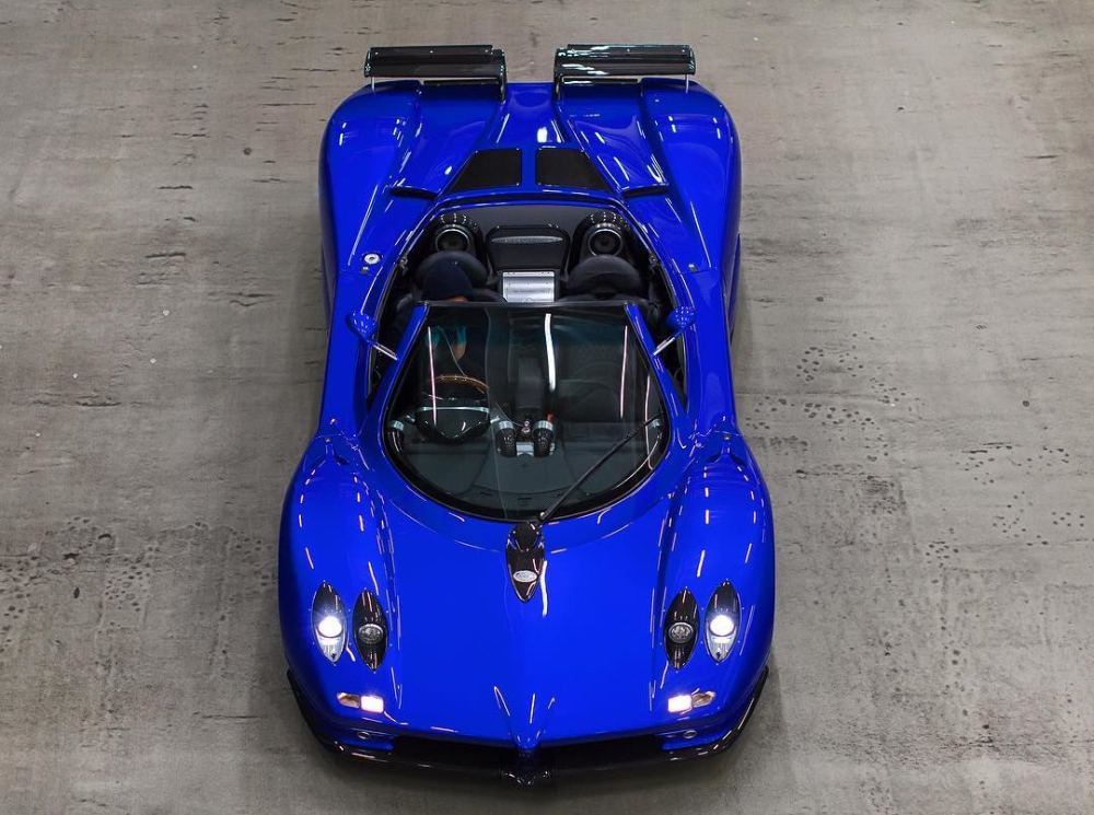 thiếu gia Thái Lan còn sở hữu một siêu phẩm hàng hiếm có giá hơn 1 triệu đô la khác chính là Pagani Zonda S Roadster thiếu gia Thái Lan còn sở hữu một siêu phẩm hàng hiếm có giá hơn 1 triệu đô la khác chính là Pagani Zonda S Roadster