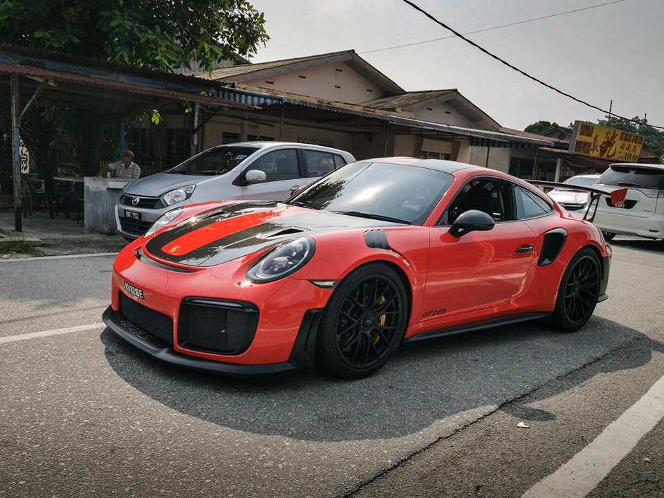 911 GT2 RS l&agrave; chiếc si&ecirc;u xe Porsche nhanh nhất lịch sử