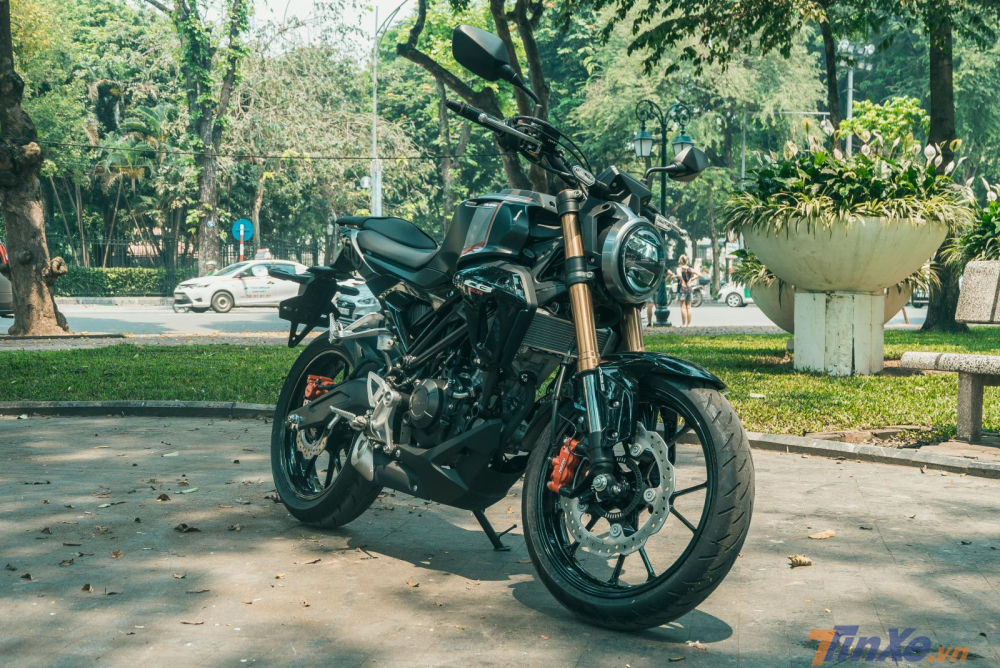 Honda CB150R