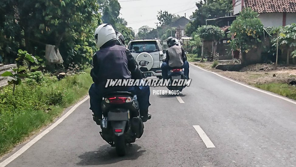 Yamaha NMax 155 phi&ecirc;n bản mới