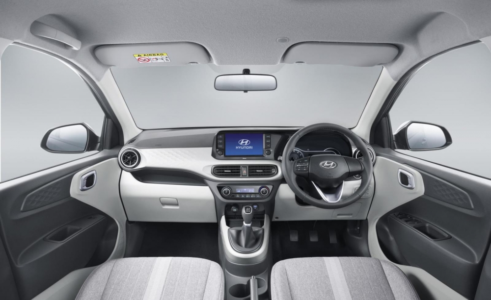 Nội thất b&ecirc;n trong Hyundai Grand i10 2019 phi&ecirc;n bản hatchback