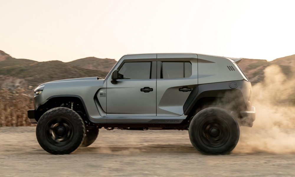 Rezvani Tank 2020 nh&igrave;n từ b&ecirc;n sườn