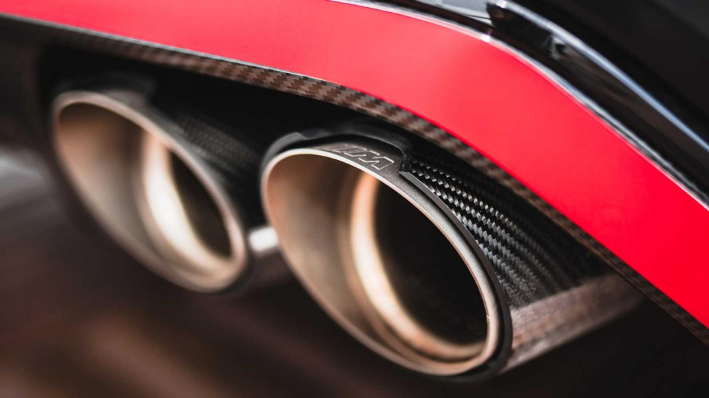 Nắp chụp đầu ống xả bằng sợi carbon