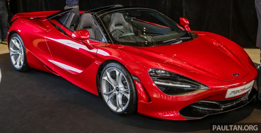 Chiếc McLaren 720S Spider ra mắt tại Malaysia c&oacute; m&agrave;u sơn đỏ Memphis