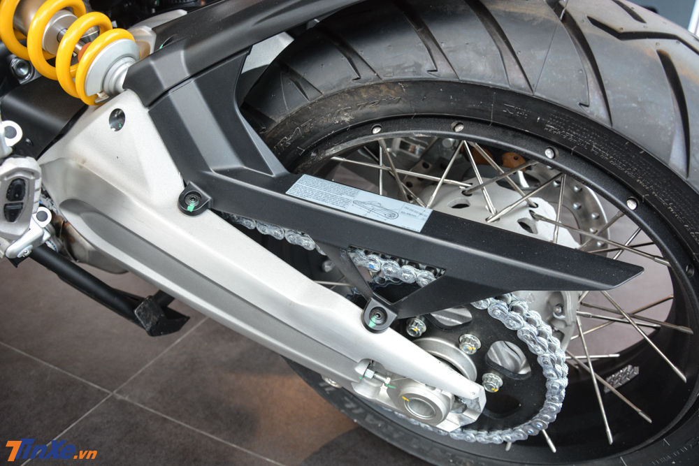 Ducati Multistrada 1260 Enduro 2019 sử dụng gắp đ&ocirc;i