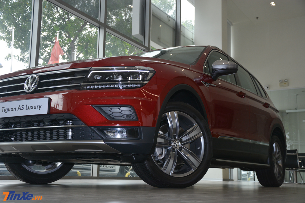  Volkswagen Tiguan Allspace Luxury c&oacute; thiết kế kh&ocirc;ng đổi so với bản ti&ecirc;u chuẩn