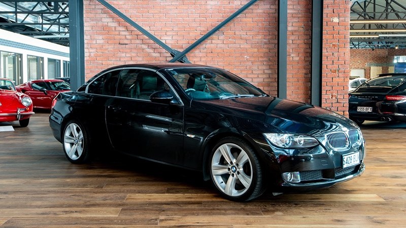 885 chiếc BMW 3-Series được sản xuất trong khoảng thời gian từ năm 2005 &ndash; 2011 hiện đang được triệu hồi tại Việt Nam