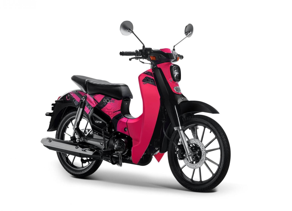 Chiếc xe GPX POPZ 125 được thiết kế v&agrave; phối m&agrave;u đầy c&aacute; t&iacute;nh v&agrave; nổi bật
