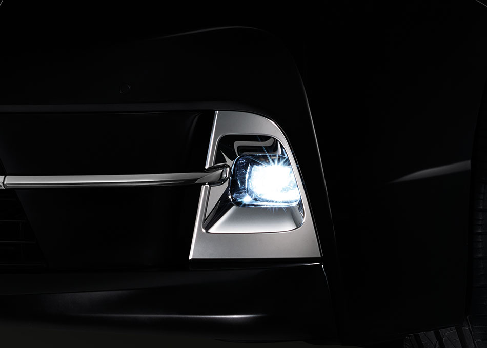 Toyota Majesty 2019 lớn hơn cả Hyundai Starex Toyota Majesty 2019 lớn hơn cả Hyundai Starex