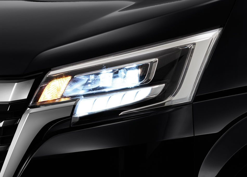 Đèn pha LED của Toyota Majesty 2019 Đèn pha LED của Toyota Majesty 2019