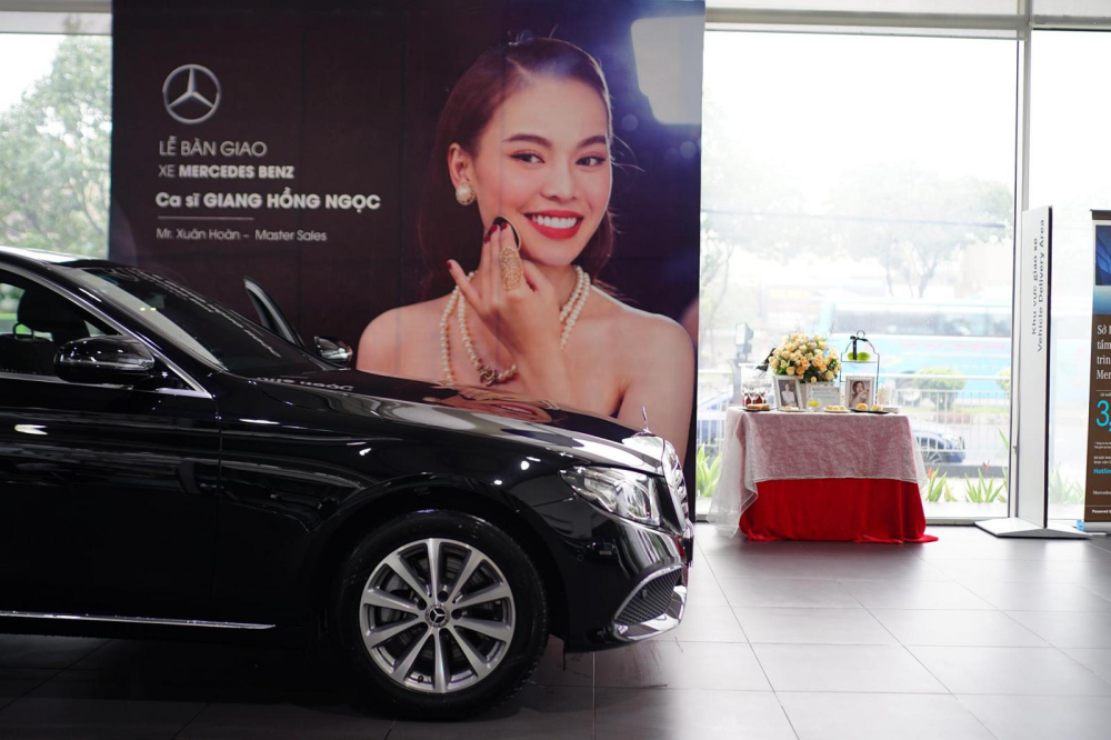 Bộ vành 17 inch 10 chấu của Mercedes-Benz E200 2019 Bộ vành 17 inch 10 chấu của Mercedes-Benz E200 2019