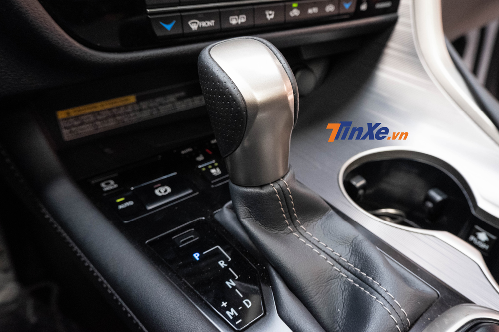 Cần số như mới d&ugrave; l&agrave; khu vực thường xuy&ecirc;n được cầm nắm