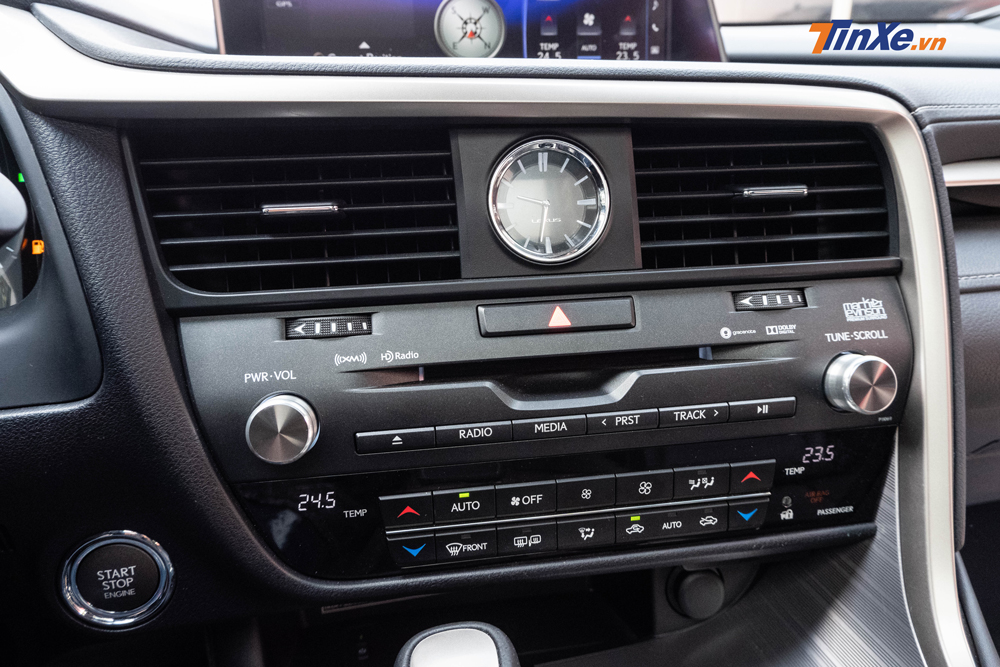 Xe c&oacute; điều h&ograve;a tự động 2 v&ugrave;ng độc lập