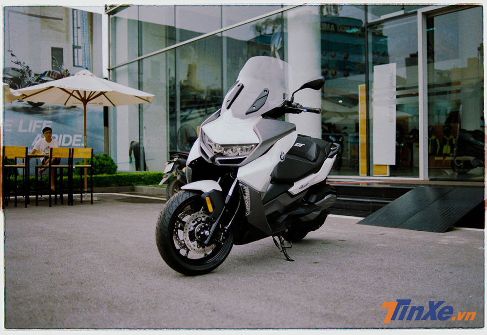 Mức giá 319 triệu đồng hoàn toàn xứng đáng với những gì mà BMW C400GT đã thể hiện Mức giá 319 triệu đồng hoàn toàn xứng đáng với những gì mà BMW C400GT đã thể hiện