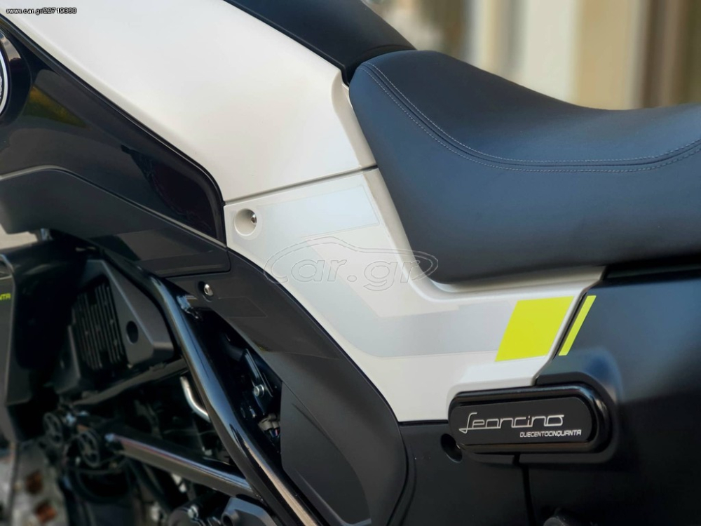 Benelli Leoncino 250 Benelli Leoncino 250