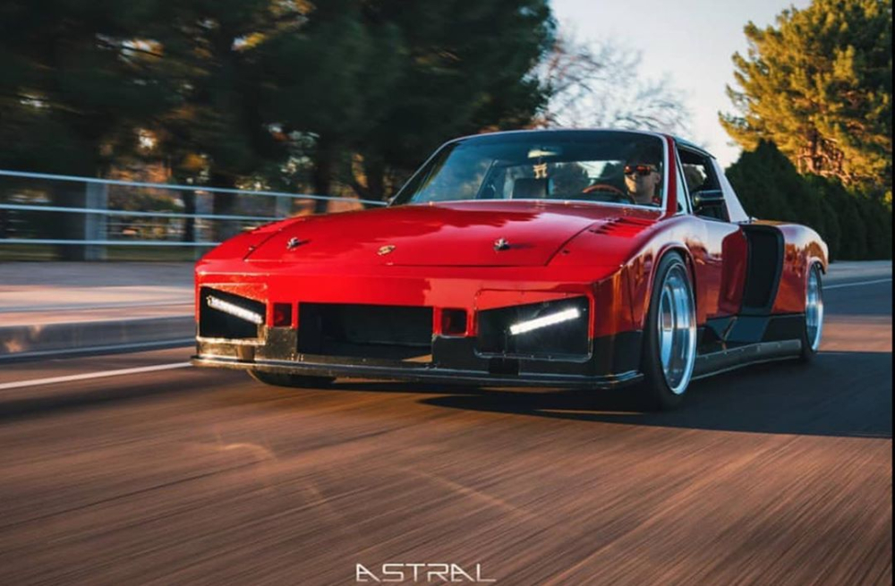 Diện mạo bắt mắt của chiếc Porsche 914&nbsp;Widebody 1973 thuộc sở hữu của Trevor Ott