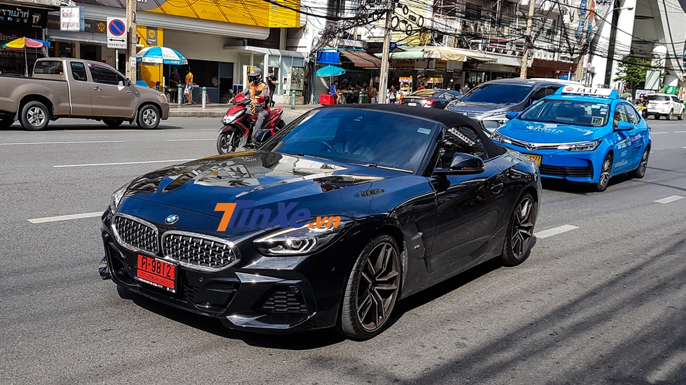Tại Th&aacute;i Lan, BMW Z4 2019 c&oacute; gi&aacute; b&aacute;n khởi điểm hơn 2,9 tỷ đồng