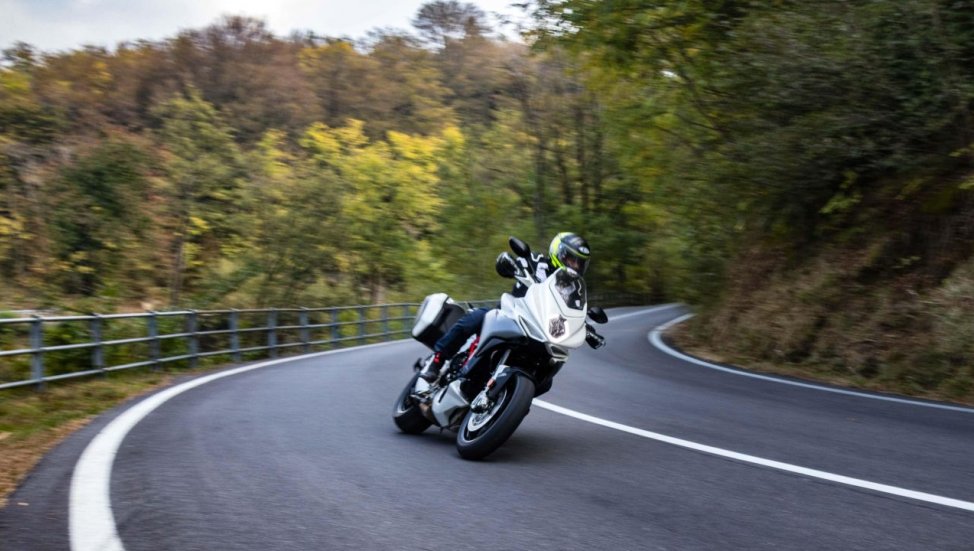 MV Agusta Turismo Veloce 800