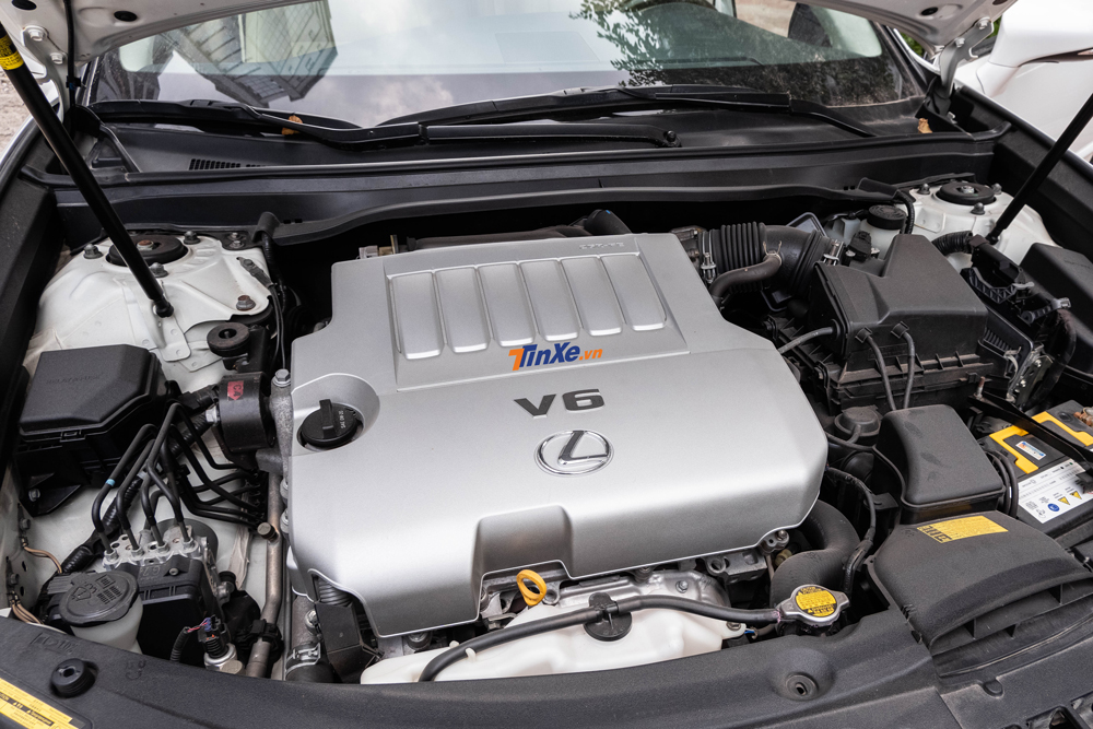 Khối động cơ V6 3.5L của Lexus ES 350 2013 sau 5 năm sử dụng vẫn êm ái, bền bỉ Khối động cơ V6 3.5L của Lexus ES 350 2013 sau 5 năm sử dụng vẫn êm ái, bền bỉ