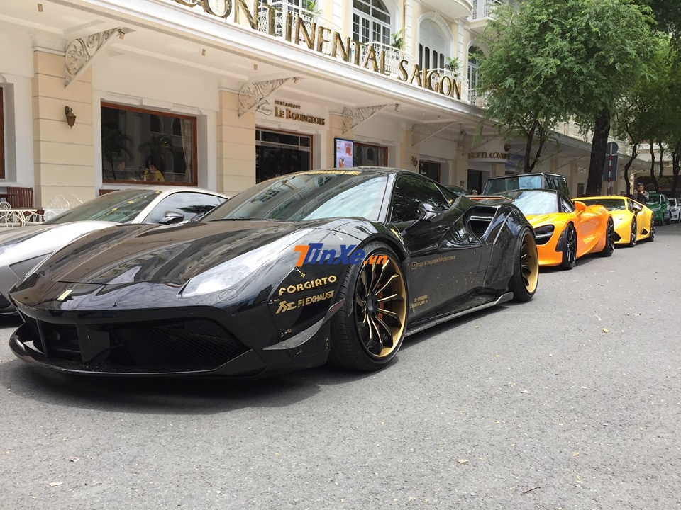 Bộ 3 siêu xe Ferrari 488 GTB Liberty Walk, McLaren 720S và cuối cùng là Lamborghini Huracan LP610-4 Bộ 3 siêu xe Ferrari 488 GTB Liberty Walk, McLaren 720S và cuối cùng là Lamborghini Huracan LP610-4