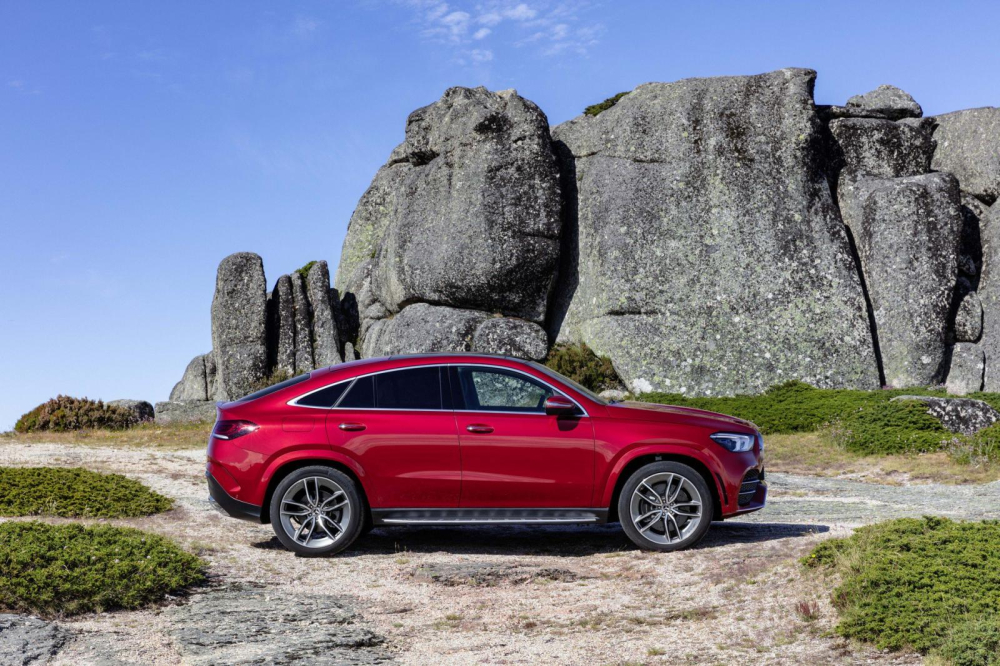 Mercedes-Benz GLE Coupe 2020 được tăng k&iacute;ch thước so với thế hệ cũ