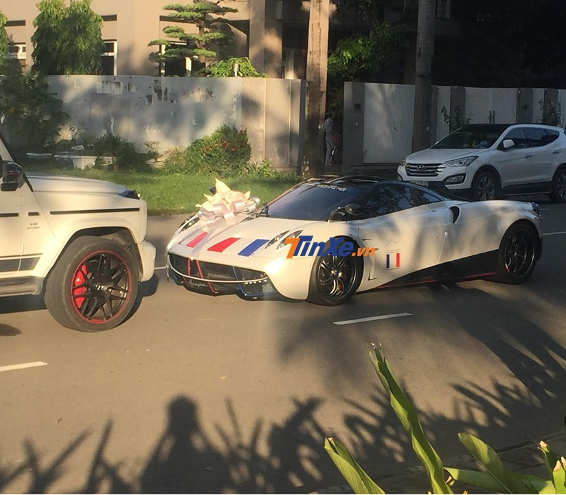Pagani Huayra của Minh Nhựa chỉ c&oacute; 100 chiếc tr&ecirc;n thế giới
