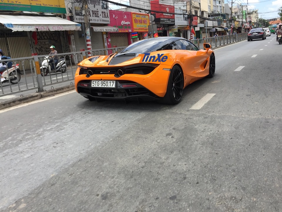 Si&ecirc;u xe của Cường Đ&ocirc;-la l&agrave; chiếc McLaren 720S đầu ti&ecirc;n ở Việt Nam độ m&acirc;m