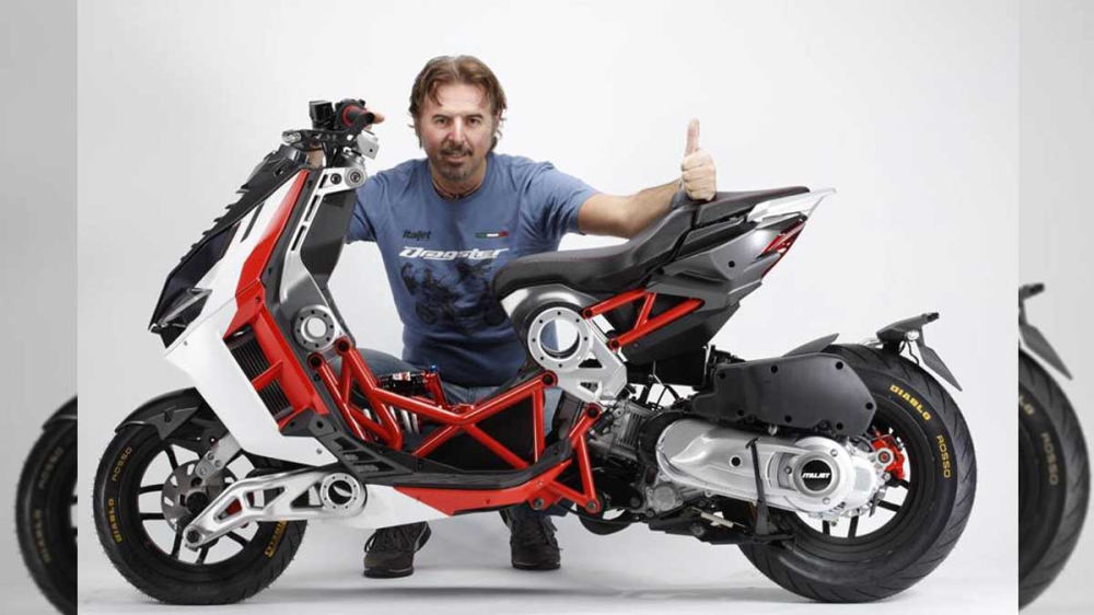 Italjet Dragster được thiết kế v&agrave; hồi sinh tại nước &Yacute; với kiểu d&aacute;ng độc đ&aacute;o