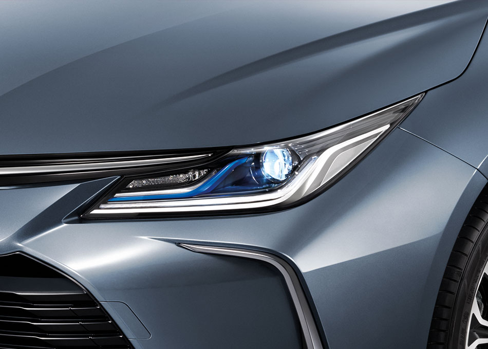Cận cảnh cụm đ&egrave;n pha của Toyota Corolla Altis 2019