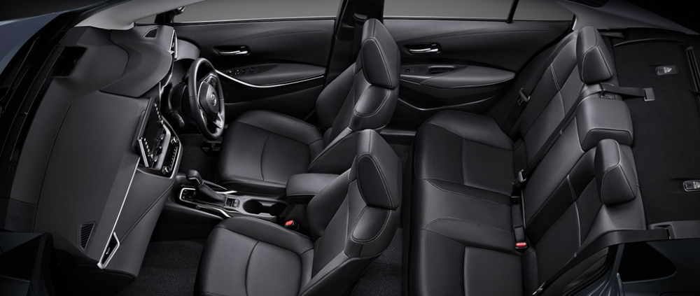 Nội thất b&ecirc;n trong Toyota Corolla Altis 2019 tại Th&aacute;i Lan