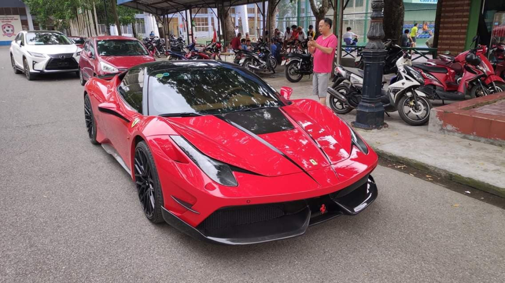 Ferrari 458 Italia độ body kit Misha Designs độc nhất Việt Nam trên đường phố Hải Phòng với màu sơn đỏ Ferrari 458 Italia độ body kit Misha Designs độc nhất Việt Nam trên đường phố Hải Phòng với màu sơn đỏ