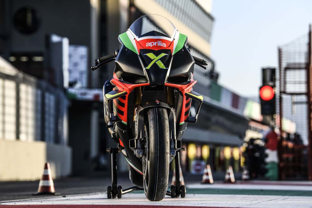 Aprilia RSV4 X c&oacute; d&agrave;n &aacute;o tối ưu h&oacute;a t&iacute;nh kh&iacute; động học