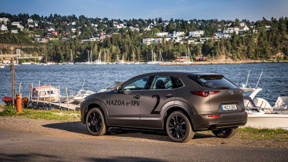 N&oacute; mang vai tr&ograve; nguy&ecirc;n mẫu thử nghiệm cho mẫu xe điện đầu ti&ecirc;n của Mazda
