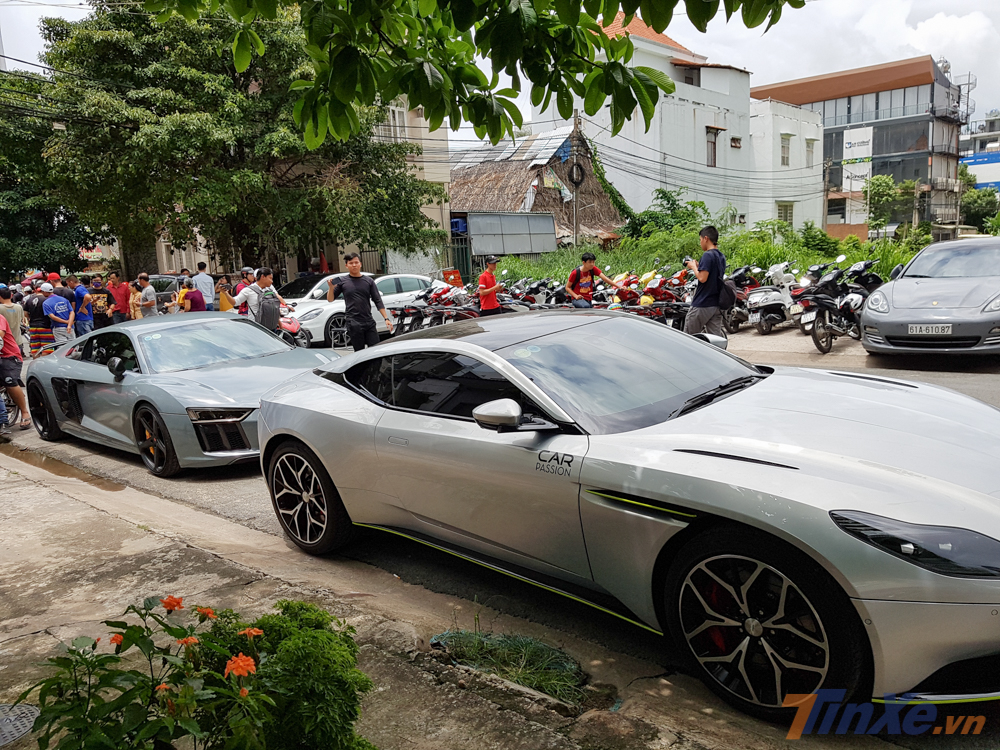 Aston Martin DB11 V8 có thể tăng tốc từ vị trí xuất phát lên 100 km/h trong thời gian chỉ 4 giây