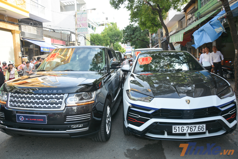 Lamborghini Urus của Minh Nhựa đọ d&aacute;ng c&ugrave;ng Range Rover
