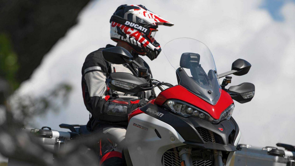 Ducati Multistrada 1260 GT sẽ bán ra thị trường trong năm 2020