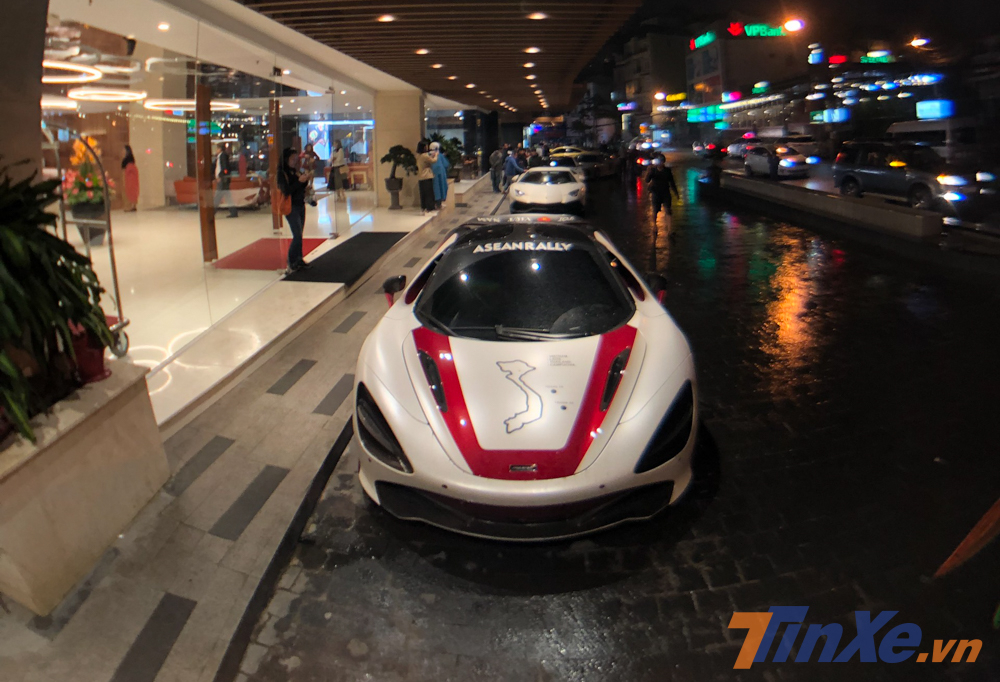 Si&ecirc;u xe McLaren 720S của trưởng đo&agrave;n Car Passion mới thay &aacute;o