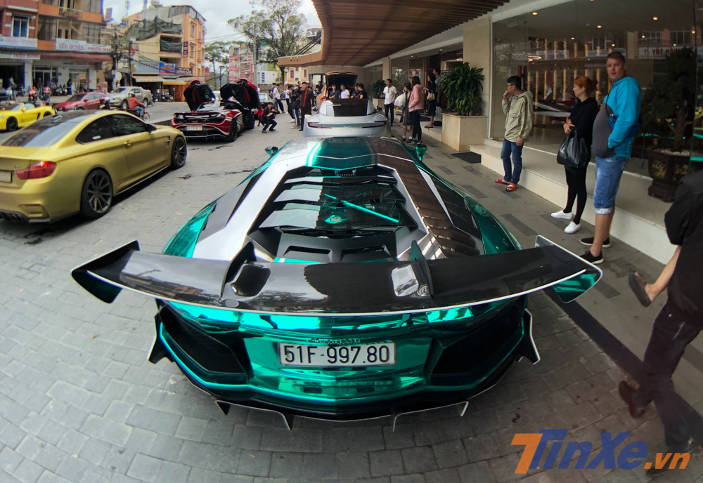 D&agrave;n si&ecirc;u xe v&agrave; xe thể thao của đo&agrave;n Car Passion đọ m&ocirc;ng