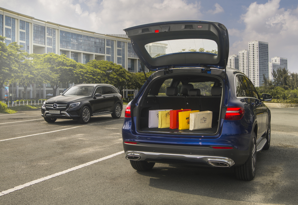 Khi mua xe Mercedes GLC 200, khách hàng sẽ được hưởng 1 số ưu đãi hấp dẫn từ Mercedes-Benz Việt Nam Mercedes-Benz GLC 200
