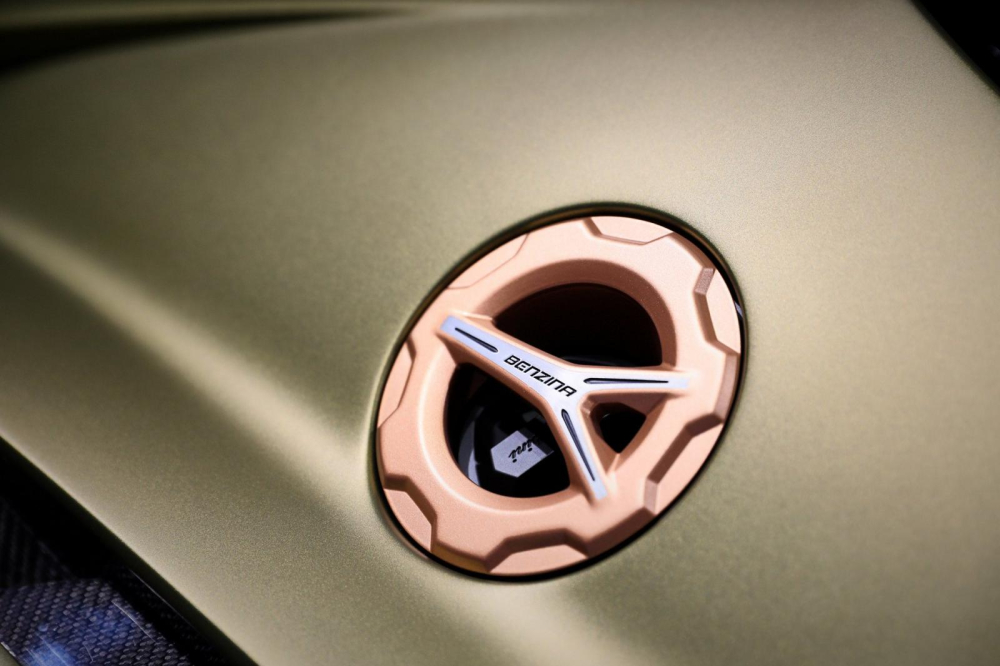 Chỉ có 63 chiếc Lamborghini Sián được sản xuất Chỉ có 63 chiếc Lamborghini Sián được sản xuất