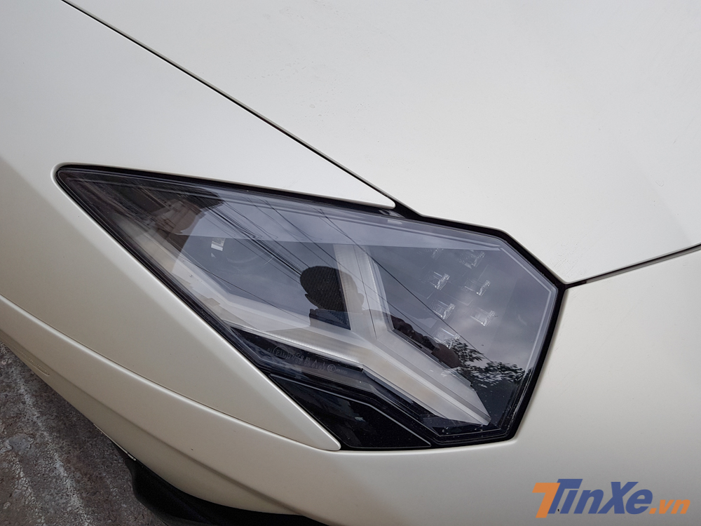 chiếc si&ecirc;u xe Lamborghini Aventador độ body kit LP720-4 50&ordm; Anniversario đ&atilde; được chủ nh&acirc;n mang đi du lịch c&ugrave;ng đo&agrave;n Car Passion l&ecirc;n Đ&agrave; Lạt v&agrave; Nha Trang