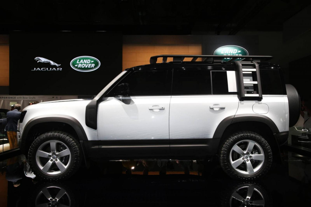 Land Rover Defender 2020 bản 110 với thiết kế 5 cửa Land Rover Defender 2020 bản 110 với thiết kế 5 cửa