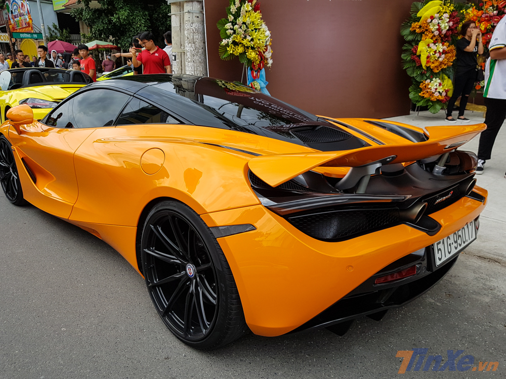 McLaren 720S của Cường Đô-la hiện là một trong số những chiếc siêu xe đua drag nổi tiếng nhất trên thế giới.