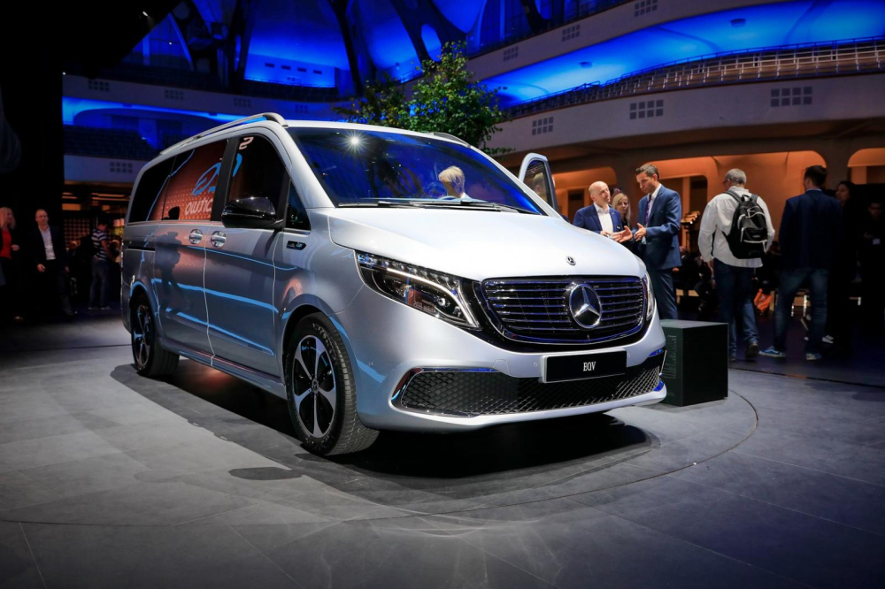Mercedes-Benz EQV được xem là mẫu MPV điện hạng sang đầu tiên trên thị trường