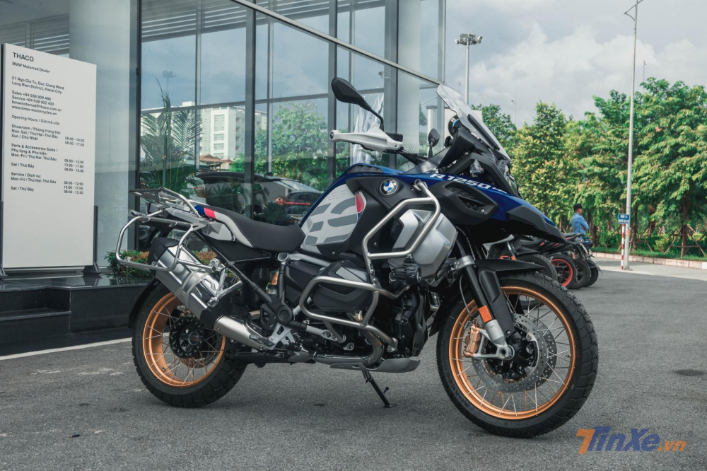 Mẫu xe mang nhiều thay đổi tích cực so với BMW R1200 GSA trước đây Mẫu xe mang nhiều thay đổi tích cực so với BMW R1200 GSA trước đây