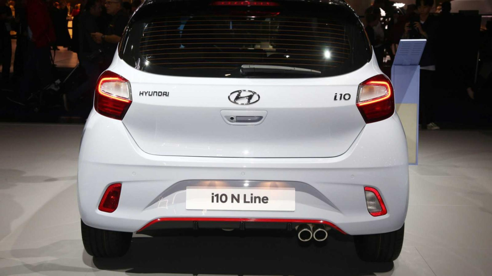 Hyundai i10 N Line 2020 nh&igrave;n từ ph&iacute;a sau