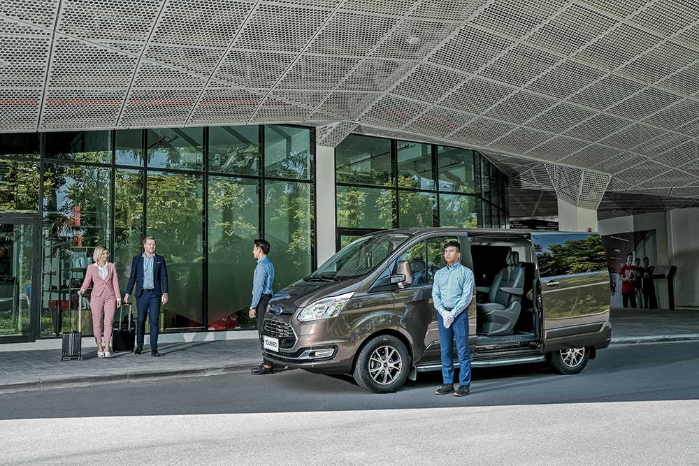 Ford Tourneo sẽ được bàn giao cho khách hàng Ford Tourneo sẽ được bàn giao cho khách hàng